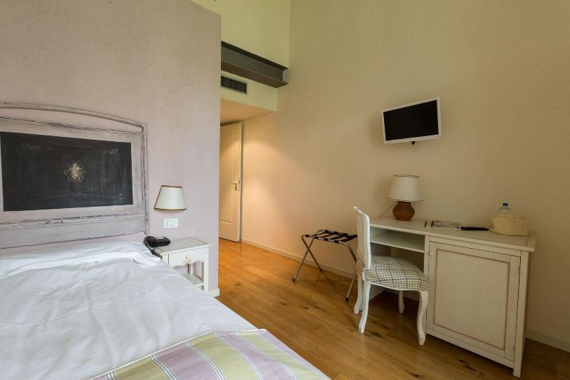 Hotel Villa Moron نيغرار المظهر الخارجي الصورة