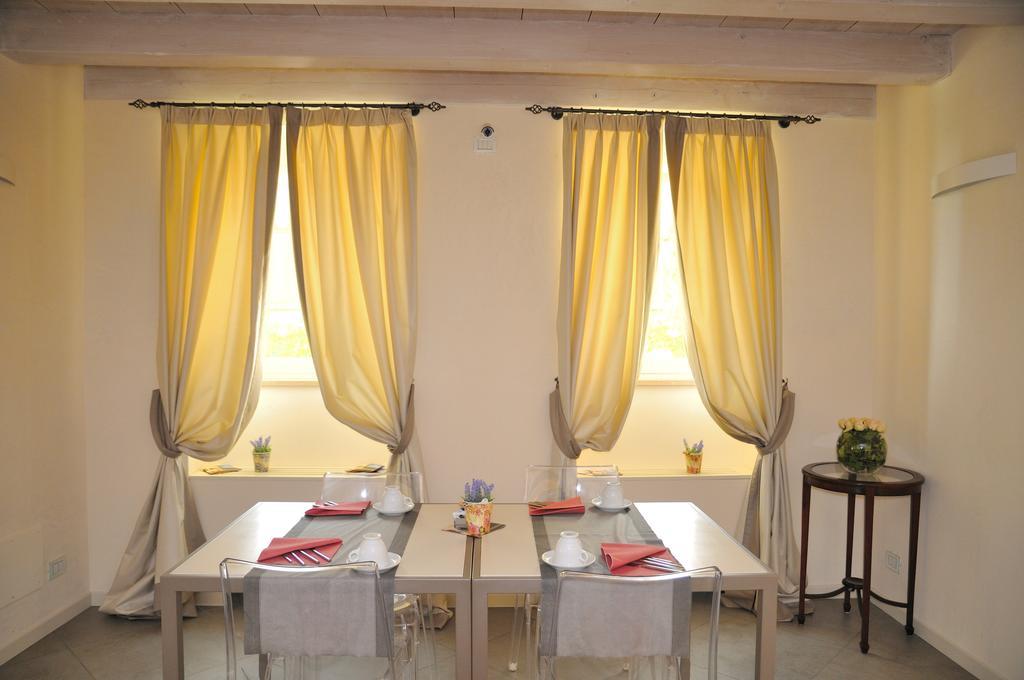 Hotel Villa Moron نيغرار المظهر الخارجي الصورة